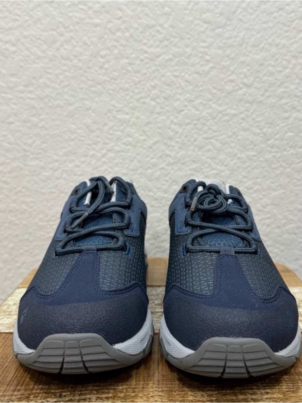 Jack Wolfskin Women's Navy Blue Hiking Shoes